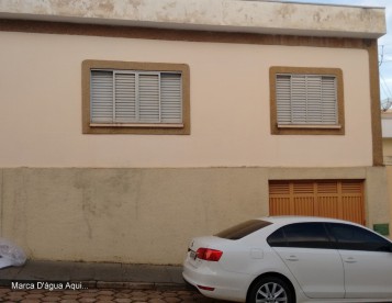 Sobrado com 2 quartos